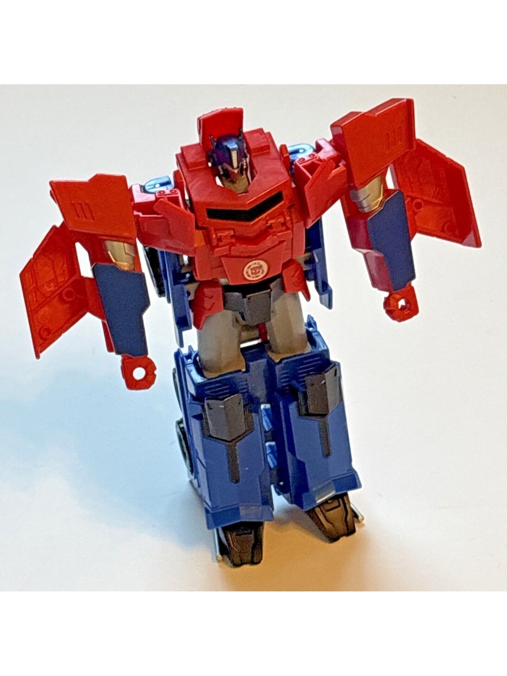 Optimus Prime Transformer Tomy 2016 Robot Action Figure V-2976B